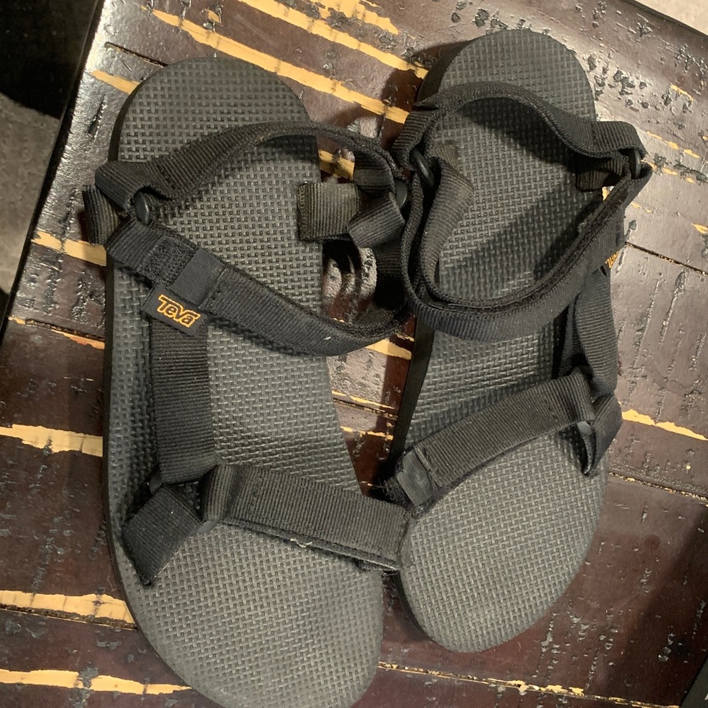 Teva Classic Black Strapped Sandals